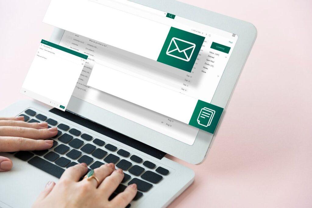 Comunicação com Newsletters
